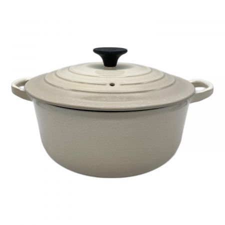Le Creuset ココット・ロンド 20cm Amazon.co.jp: シグニチャー ココット・ロンド 18cm オレンジ : ホーム