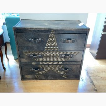 3段スタッズキャビネット STAR DESIGN