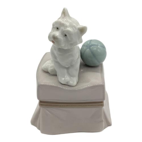 LLADRO (リヤドロ) フィギュリン 犬