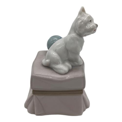 LLADRO (リヤドロ) フィギュリン 犬