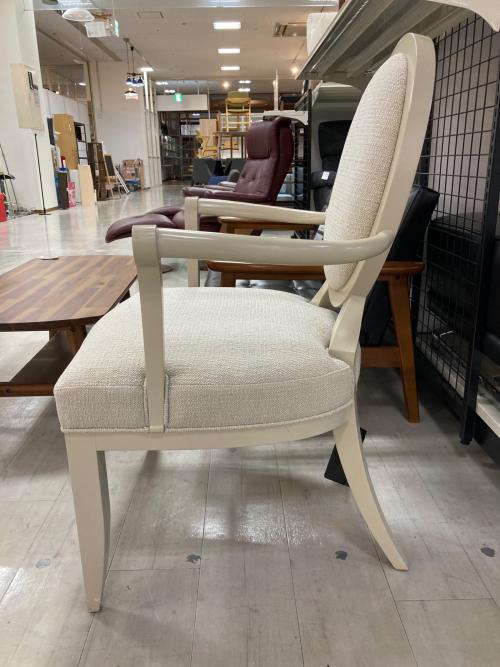 Baker (ベーカ) ダイニングチェアー アイボリー 1人掛け バーバラベリー