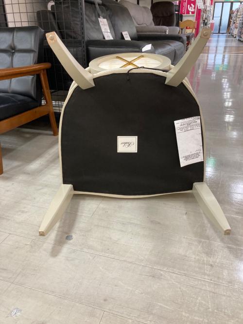 Baker (ベーカ) ダイニングチェアー アイボリー 1人掛け バーバラベリー