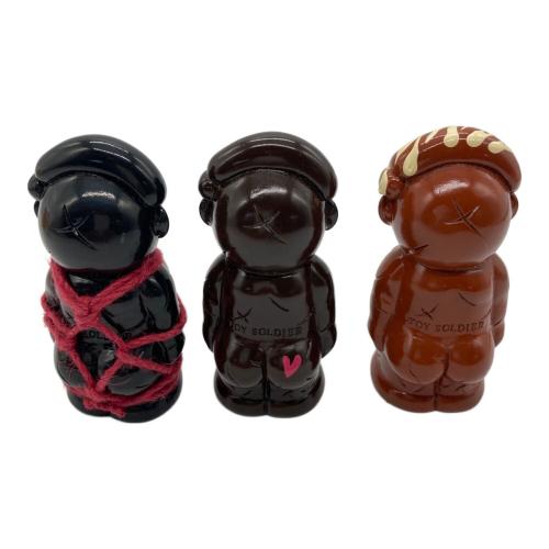 TOY SOLDIER ソフビ7体セット