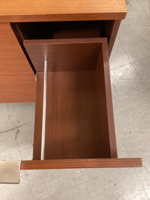 キャビネット（サイドボード） ブラウン