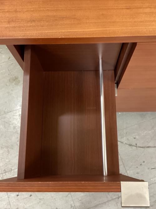 キャビネット（サイドボード） ブラウン