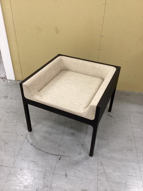 コントラストローチェア ベージュ×ブラック