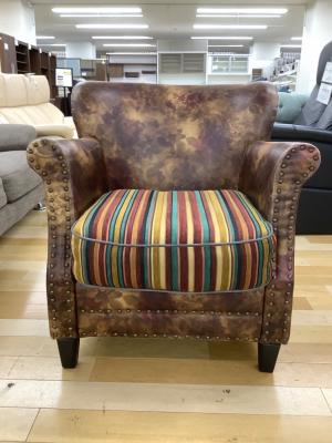 スタッズ1人掛けソファー ブラウン