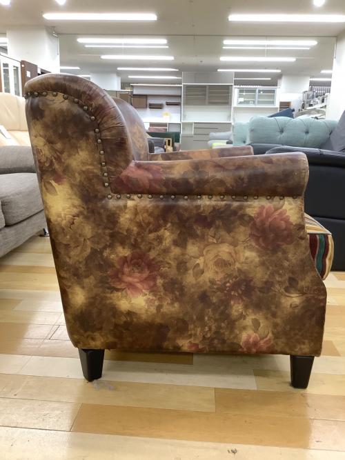 スタッズ1人掛けソファー ブラウン