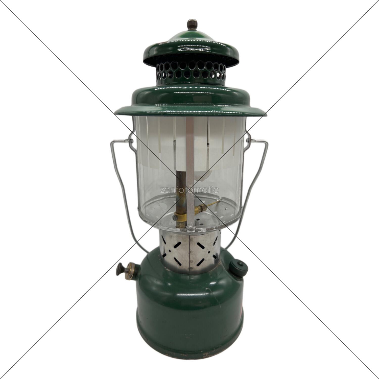 コールマン Coleman ランタン ホワイトガソリン グリーン 220E 03 コールマン/Coleman/ランタン/キャンプ/アウトドア/ホワイトガソリン