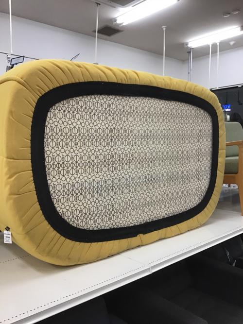 ligne roset (リーンロゼ) 2人掛けソファー ブリガンタン イエロー 2人掛け ブリガンタン