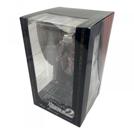 【未開封】逆転検事2 コレクターズパッケージ 御剣怜侍 同梱フィギュア【送料込】 中古】フィギュア [単品] 御剣怜侍 「DSソフト 逆転検事2 コレクターズ