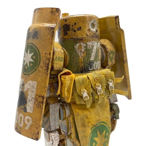 CAESAR (シーザー) 1/12th scale World War Robot フィギュア