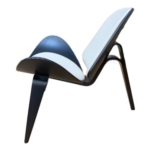 Carl Hansen&Son (カールハンセンアンドサン) シェルチェア ブラック×ホワイト