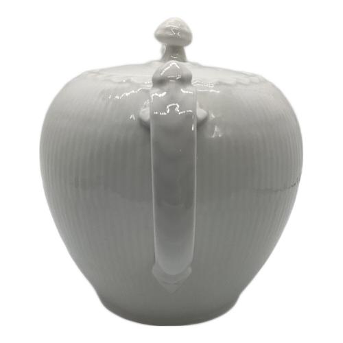 ROYAL COPENHAGEN (ロイヤル・コペンハーゲン) ティーポット 143 USED ホワイトフルーテッド・ハーフレース