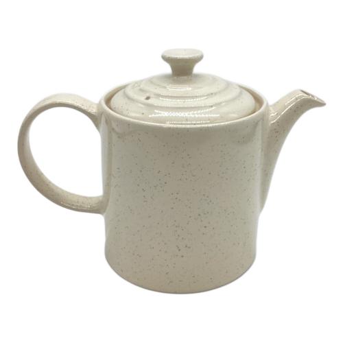 LE CREUSET (ルクルーゼ) グランドティーポット ▲