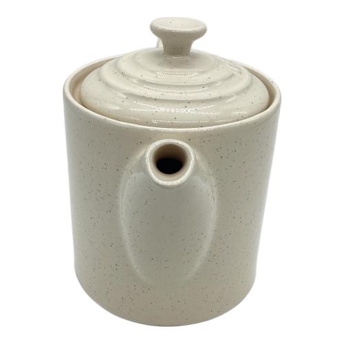 LE CREUSET (ルクルーゼ) グランドティーポット ▲