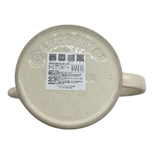LE CREUSET (ルクルーゼ) グランドティーポット ▲