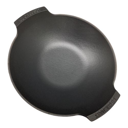 LE CREUSET (ルクルーゼ) ウォッグプレート 23cm ブラック