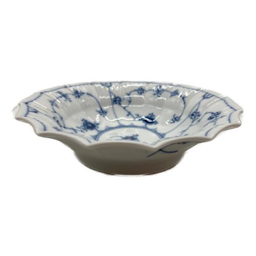 ROYAL COPENHAGEN (ロイヤル・コペンハーゲン) デザートボウル ブルーフルーテッド