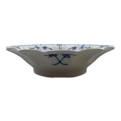 ROYAL COPENHAGEN (ロイヤル・コペンハーゲン) デザートボウル ブルーフルーテッド