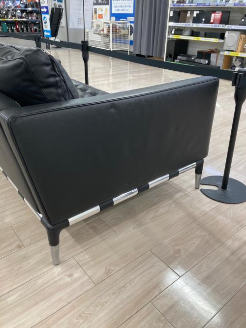 CASSINA (カッシーナ) 2人掛けワイドソファー 241-32 右ホリゾンタル 左ナロウアーム ブラック PRIVE