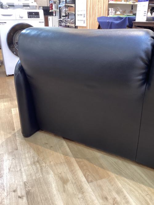 CASSINA (カッシーナ) 3人掛けソファー ブラック MARALUNGA