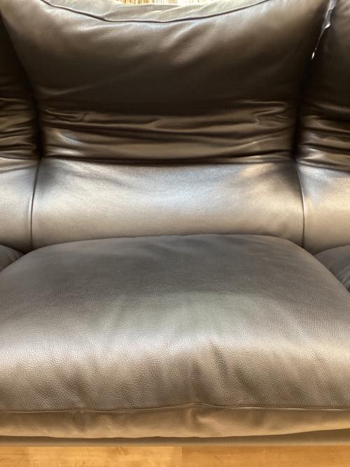 CASSINA (カッシーナ) 3人掛けソファー ブラック MARALUNGA