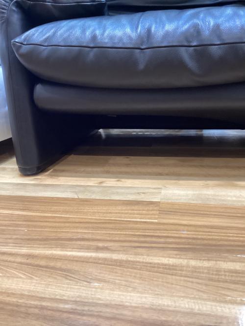 CASSINA (カッシーナ) 3人掛けソファー ブラック MARALUNGA