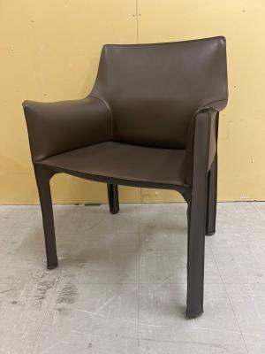 CASSINA (カッシーナ) アームチェアー ブラウン CAB