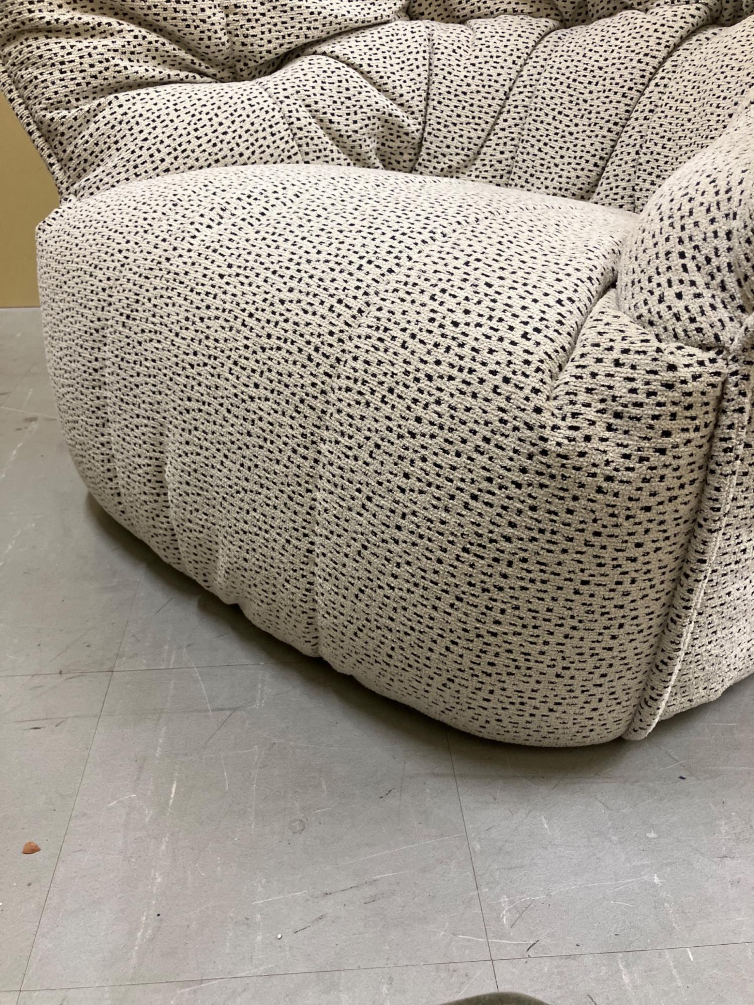 ligne roset (リーンロゼ) 1人掛けソファー ホワイト ロゼ