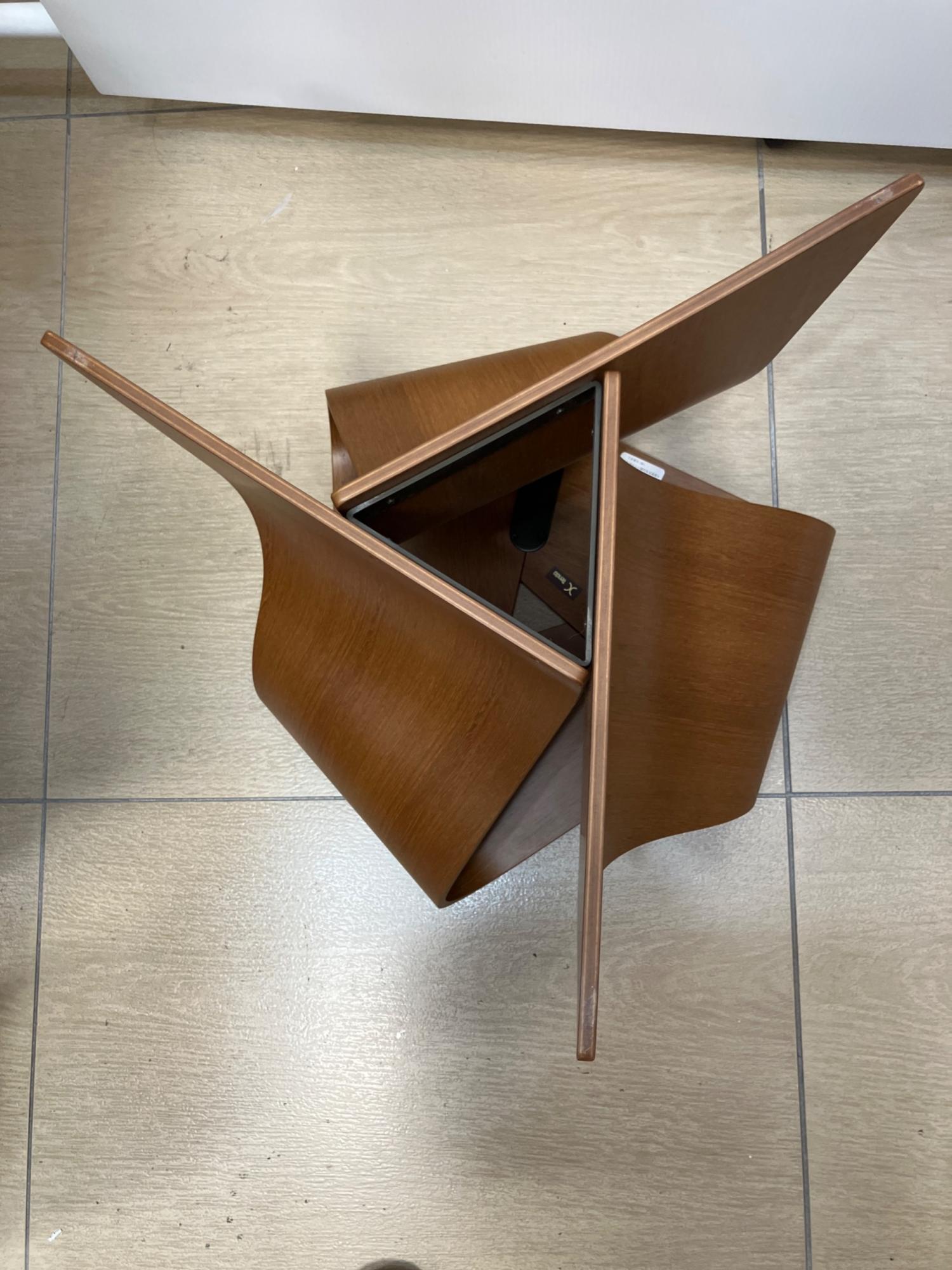 天童木工 (テンドウモッコウ) マッシュルームスツール ナチュラル