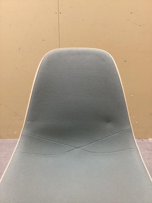 Herman Miller (ハーマンミラー) シェルチェア (1980～1993) スカイブルー 4thジェネレーション