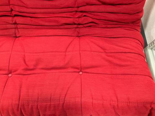 ligne roset (リーンロゼ) 3人掛けソファー レッド TOGO/トーゴ