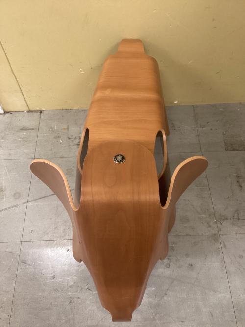Vitra (ヴィトラ) スツール プライウッド仕様 ブラウン Eamas Elephant