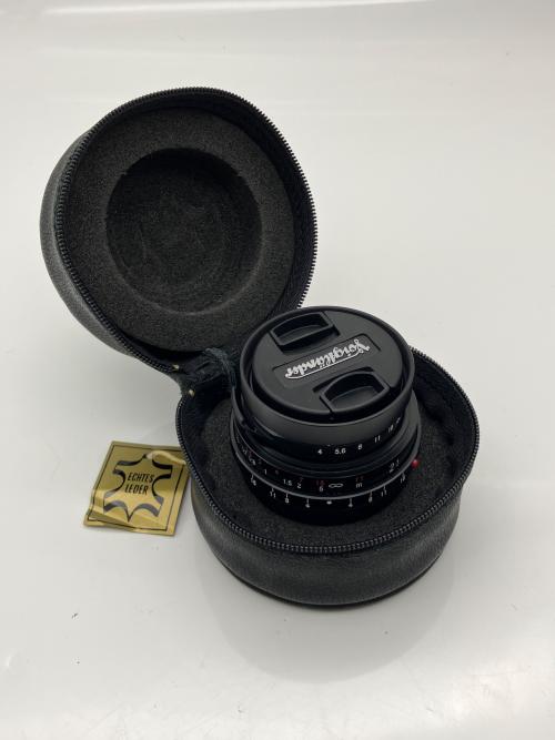 Voigtlander (フォクトレンダー) 単焦点レンズ COLOR SKOPAR 21mmF4 21ｍｍ F4 ■
