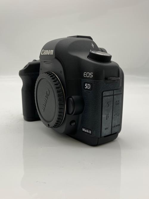 CANON (キヤノン) デジタル一眼レフカメラ EOS 5D Mark II -