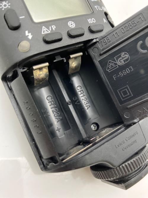 Leica (ライカ) フラッシュ 動作未確認 SF240