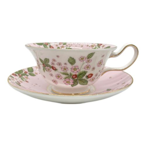 Wedgwood (ウェッジウッド) カップ&ソーサー ワイルドストロベリープルーム