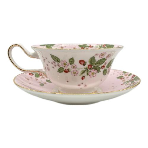 Wedgwood (ウェッジウッド) カップ&ソーサー ワイルドストロベリープルーム