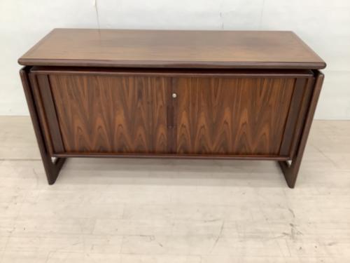 Dyrlund (デューロン) サイドボード ブラウン