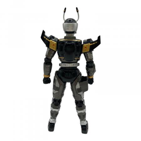 BANDAI (バンダイ) S.H.Figuarts 重甲ビーファイター BLACK BEET