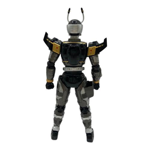BANDAI (バンダイ) S.H.Figuarts 重甲ビーファイター BLACK BEET フィギュア