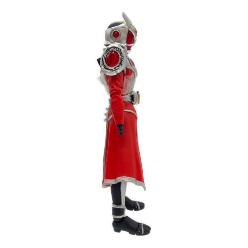 BANDAI (バンダイ) S.H.Figuarts 仮面ライダーウィザードフレイムドラゴン フィギュア