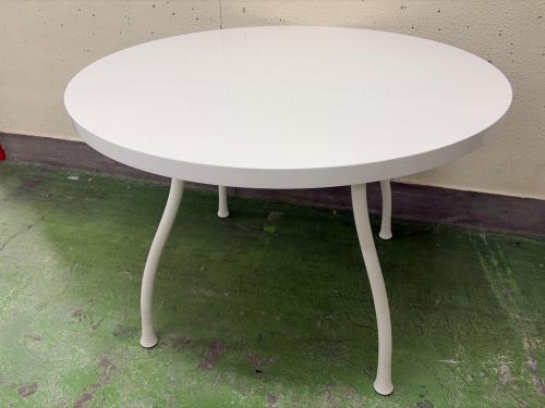 ligne roset (リーンロゼ) ダイニングテーブル ホワイト