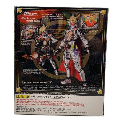 BANDAI (バンダイ) 仮面ライダー鎧武 極アームズ フィギュア S.H.Figuarts