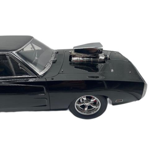 DeAGOSTINI (デアゴスティーニ) ワイルドスピード ダッヂ・チャージャーR/T 1/8スケール モデルカー