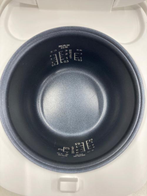 ニトリ マイコン炊飯ジャー BN201WH 2023年製 動作確認済み