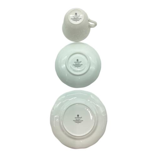 Wedgwood (ウェッジウッド) カップ&ソーサー&プレートセット ストロベリー&バイン