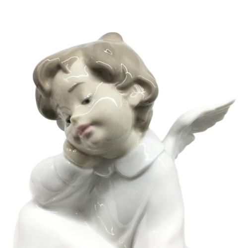 フィギュリン「天使の考え事」LLADRO(リヤドロ)