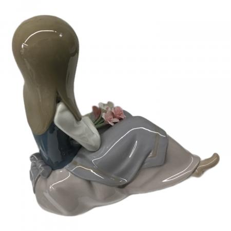 フィギュリン「あなたを待ちながら」9221 LLADRO(リヤドロ